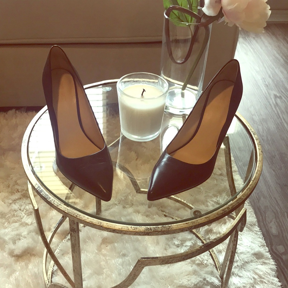 Navy blue Nine West Pump